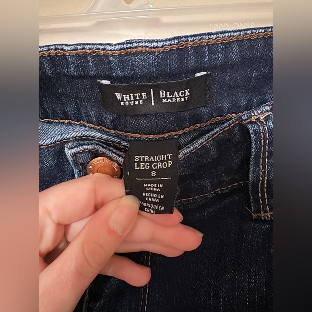 White House Black Market Women's Size 8 Blue Crop Jeans Mid-Rise - Picture 3 of 5